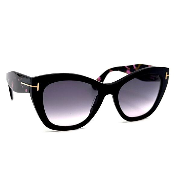 New, TOM FORD Cara Sunglasses TF940 05B Authentic - Picture 2 of 12